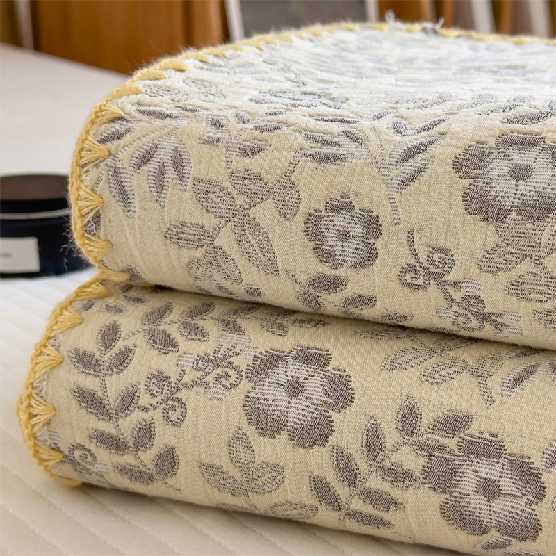 Refresh Floral Dreilagige Baumwollgaze Steppdecke