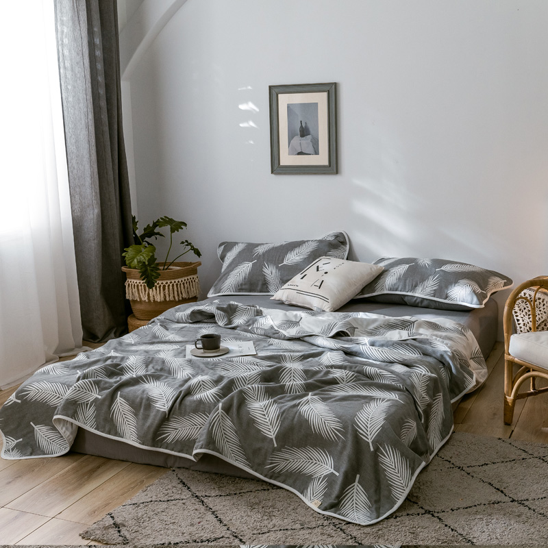 Atmungsaktive, bequeme Steppdecke aus sechslagiger Gaze