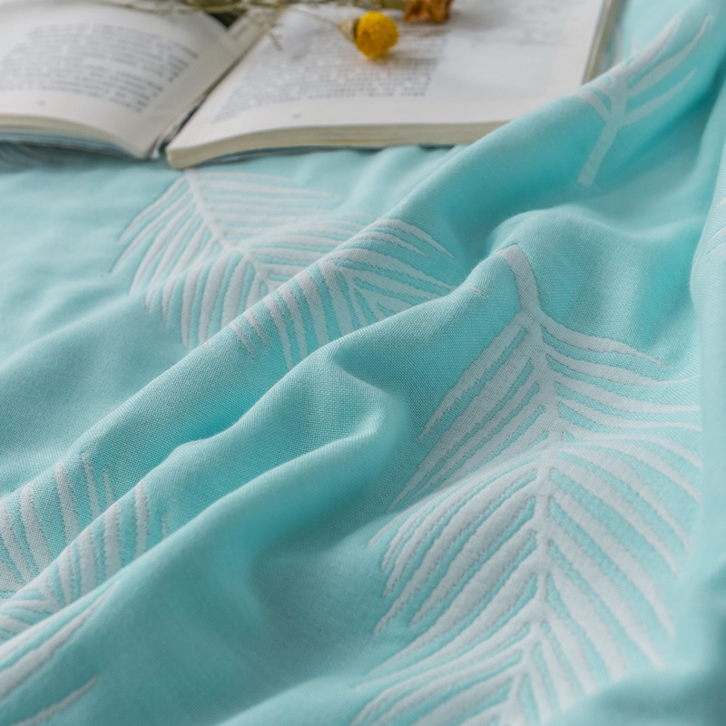 Atmungsaktive, bequeme Steppdecke aus sechslagiger Gaze