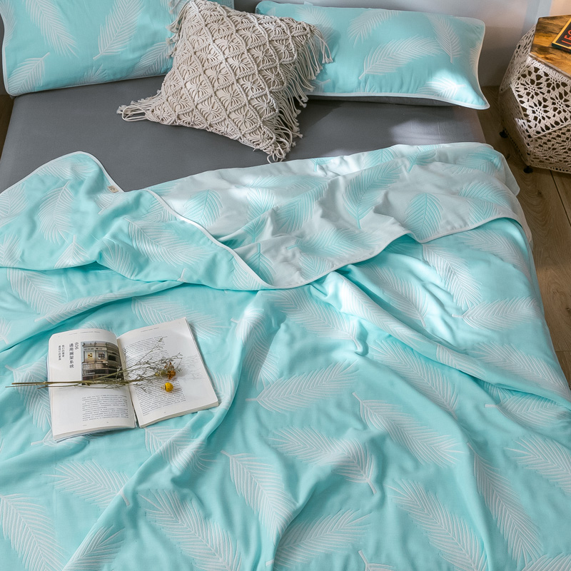 Atmungsaktive, bequeme Steppdecke aus sechslagiger Gaze