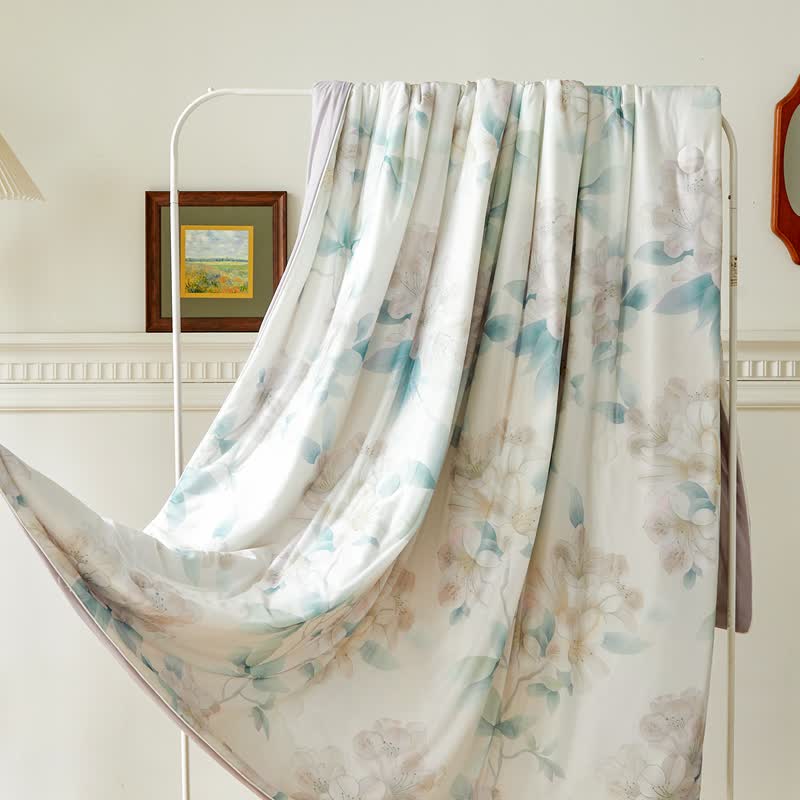 Kühlende, atmungsaktive Steppdecke „Refresh Floral“