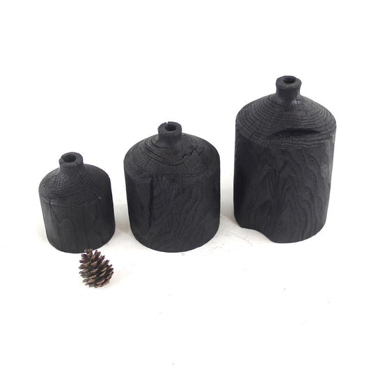 Hölzerne schwarze Vase Kunst dekorative Ornament