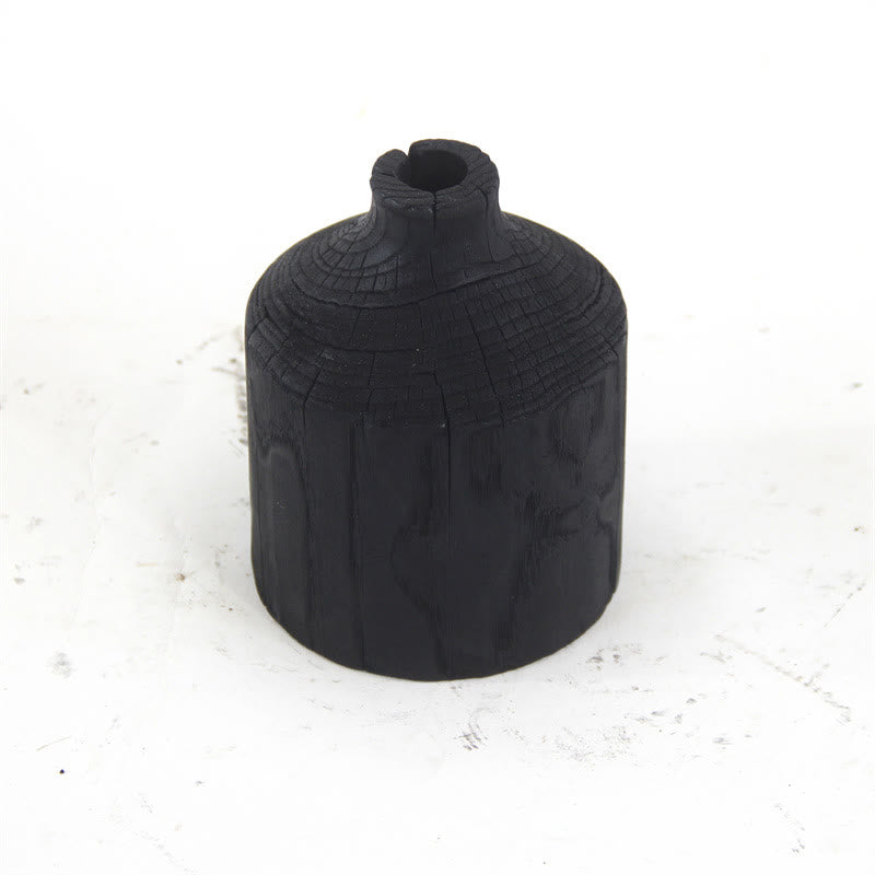 Hölzerne schwarze Vase Kunst dekorative Ornament