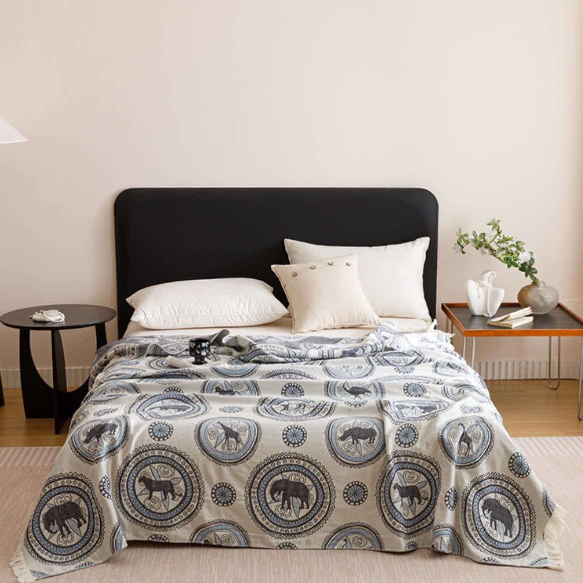 Vintage Vierlagige Gaze-Quastensteppdecke