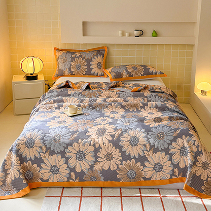 Leichte Steppdecke aus Baumwollgaze mit Retro-Blumenmuster
