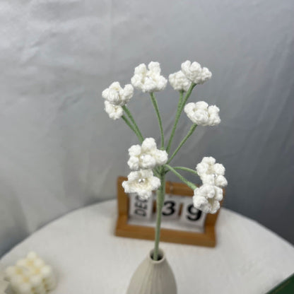 Handgemachter gestrickter Häkel-Gypsophila-Bouquet