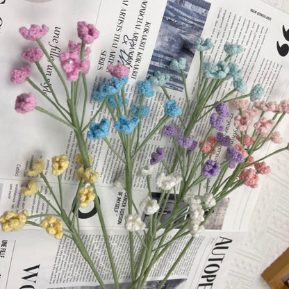 Handgemachter gestrickter Häkel-Gypsophila-Bouquet