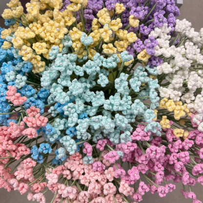 Handgemachter gestrickter Häkel-Gypsophila-Bouquet