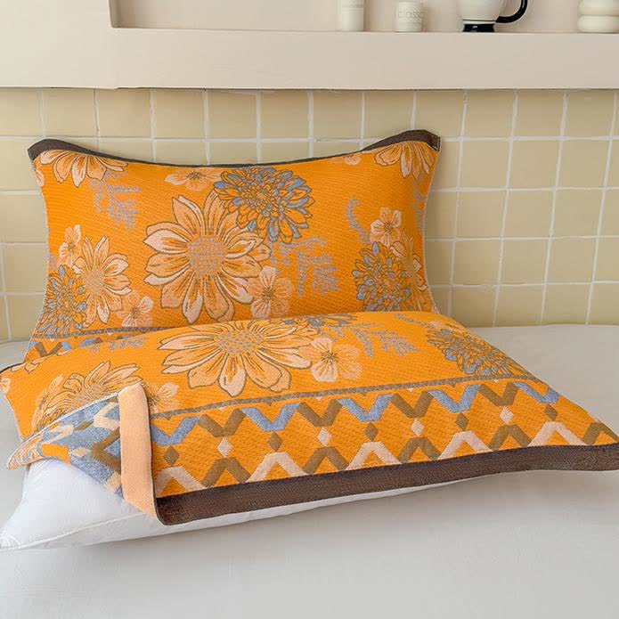 Elegante, leichte Steppdecke aus Baumwollgaze mit Blumenmuster