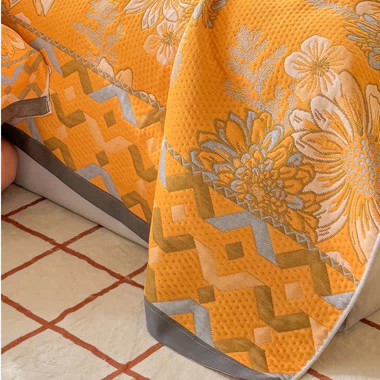 Elegante, leichte Steppdecke aus Baumwollgaze mit Blumenmuster