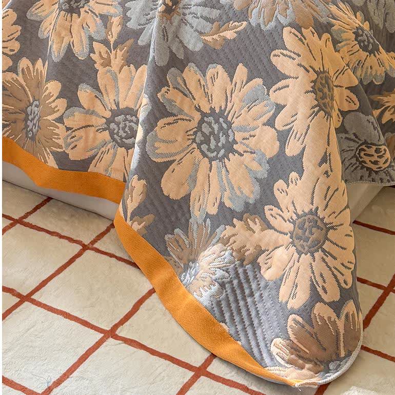 Leichte Steppdecke aus Baumwollgaze mit Retro-Blumenmuster