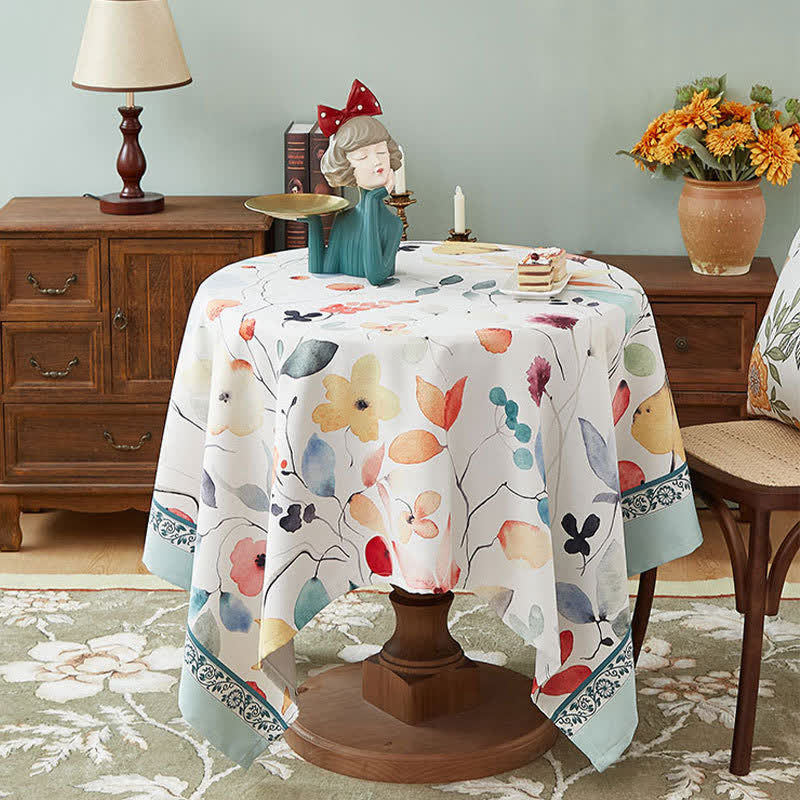 Elegante Tischdecke mit Blumenkranich-Muster