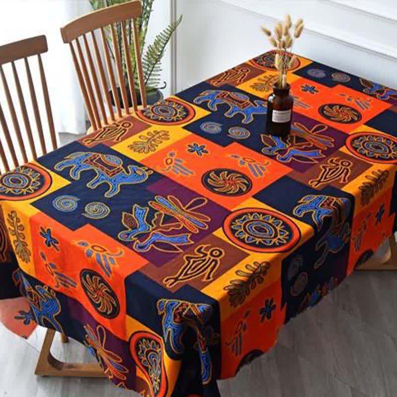 Tischdecke mit geometrischem Muster im exotischen Stil