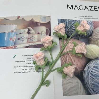 Handgemachtes gestricktes Häkelglockenblumendekor
