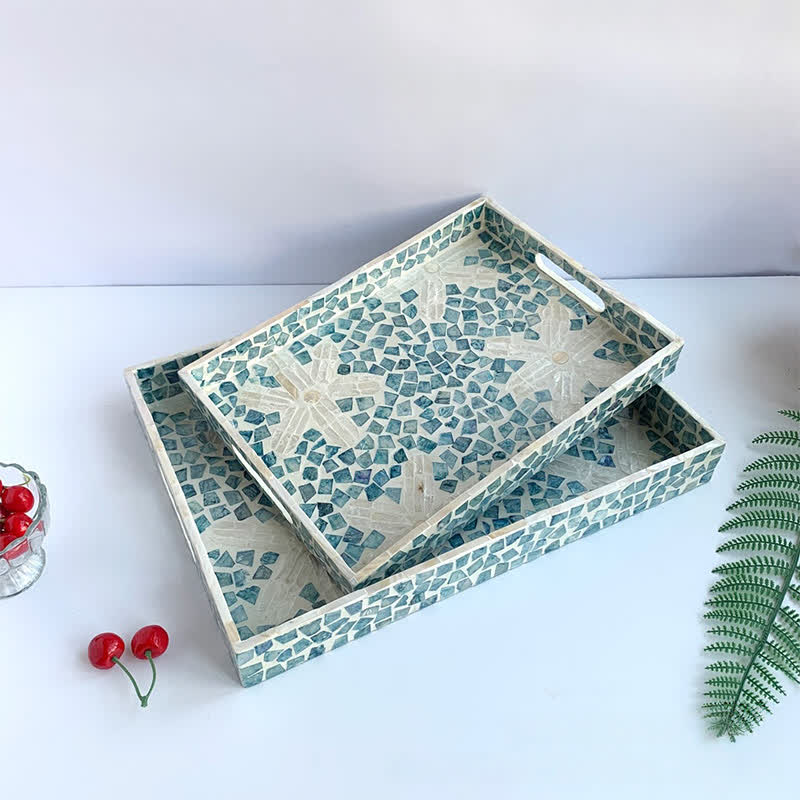 Leichtes Luxus-Tee-Desserttablett mit Muscheln