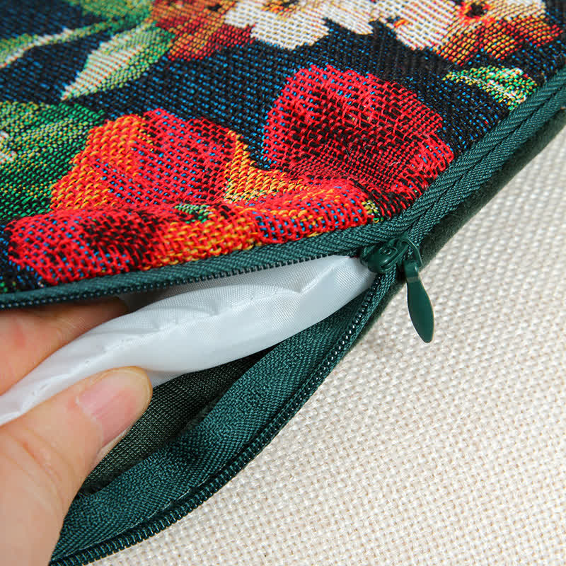 Quadratisches, abnehmbares Bodenkissen mit Vintage-Blumenmuster
