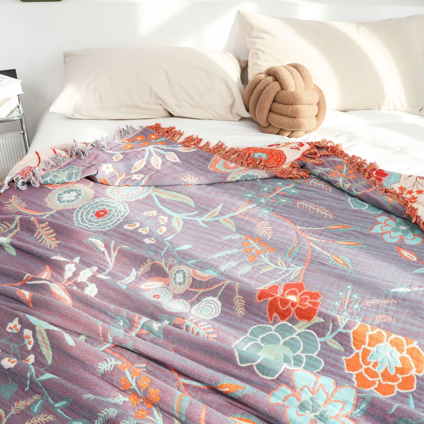 Bequeme Wendedecke aus Baumwollgaze mit Vintage-Blumenmuster