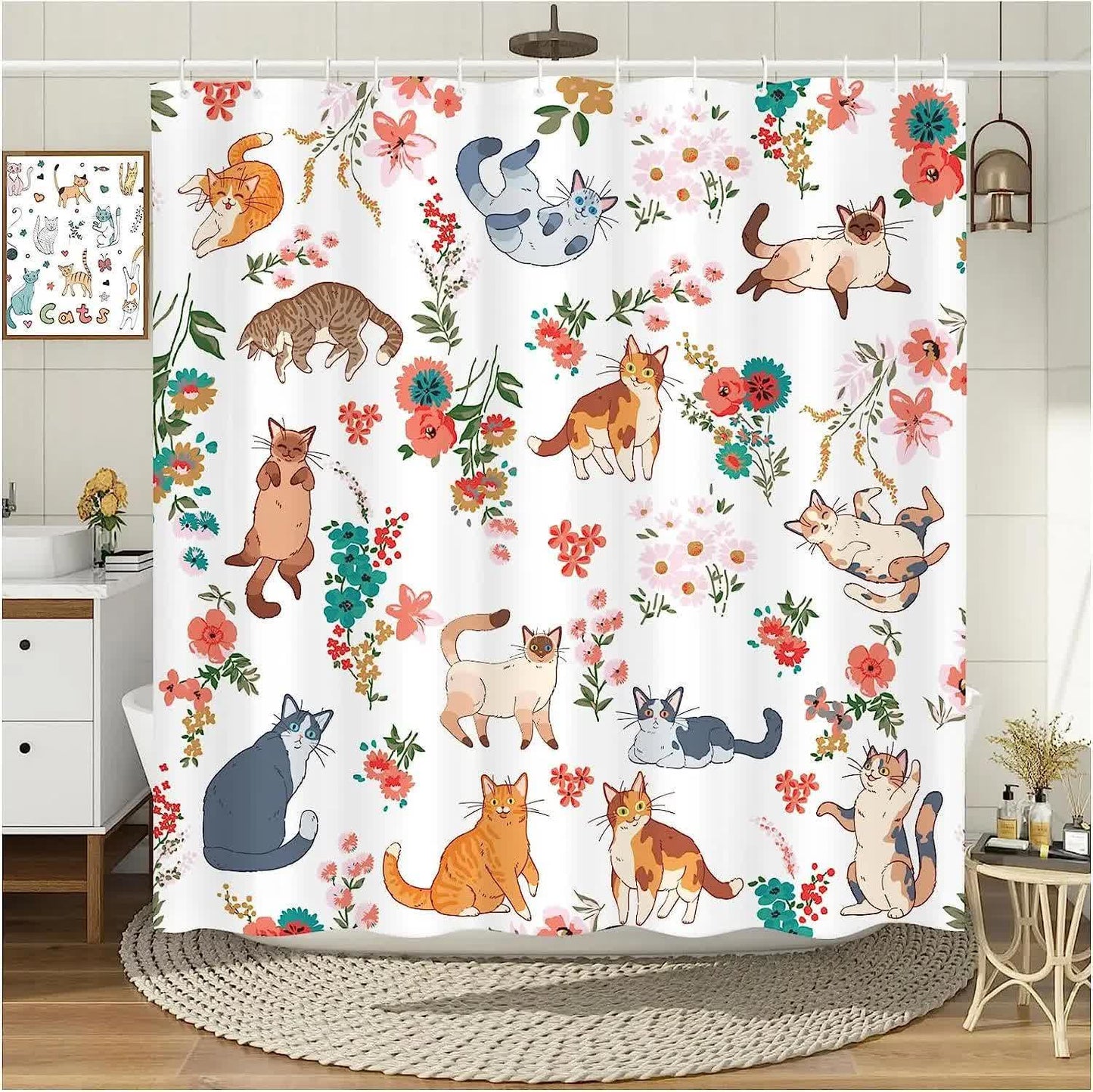 Duschvorhang mit Blumenmuster und süßer Katze