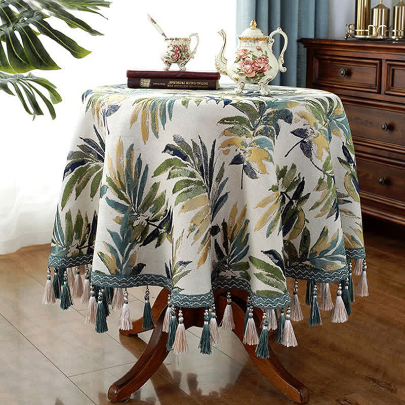 Elegante Tischdecke mit Blumenmuster aus Chenille-Jacquard