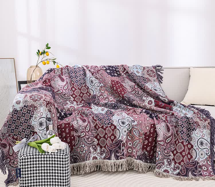 Atmungsaktive Steppdecke aus Baumwollgaze mit Jacquard-Quaste