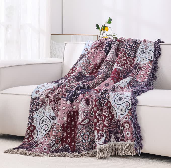 Atmungsaktive Steppdecke aus Baumwollgaze mit Jacquard-Quaste