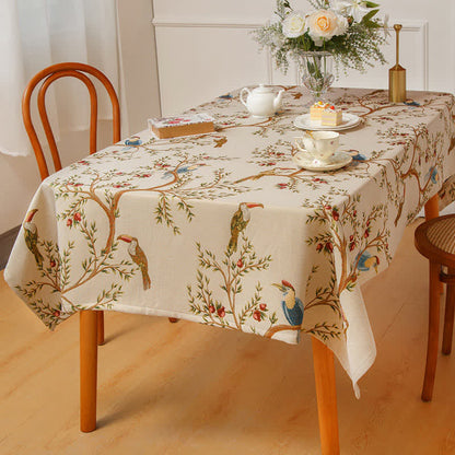 Elegante garngefärbte Tischdecke mit Blumen und Vögeln