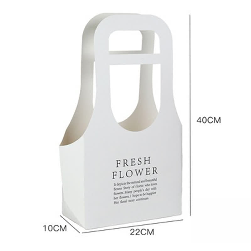 Geschenktüten aus Kraftpapier mit Blumenmotiv und Henkel