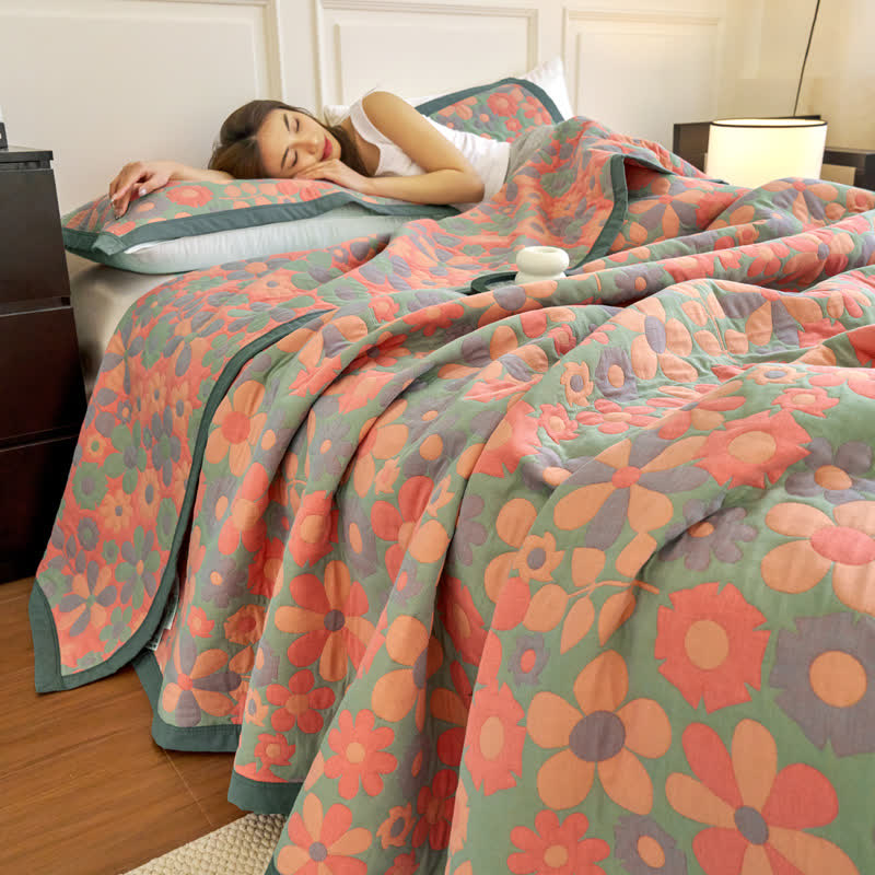 Erfrischende, bequeme, weiche Decke aus Baumwollgaze mit Blumenmuster
