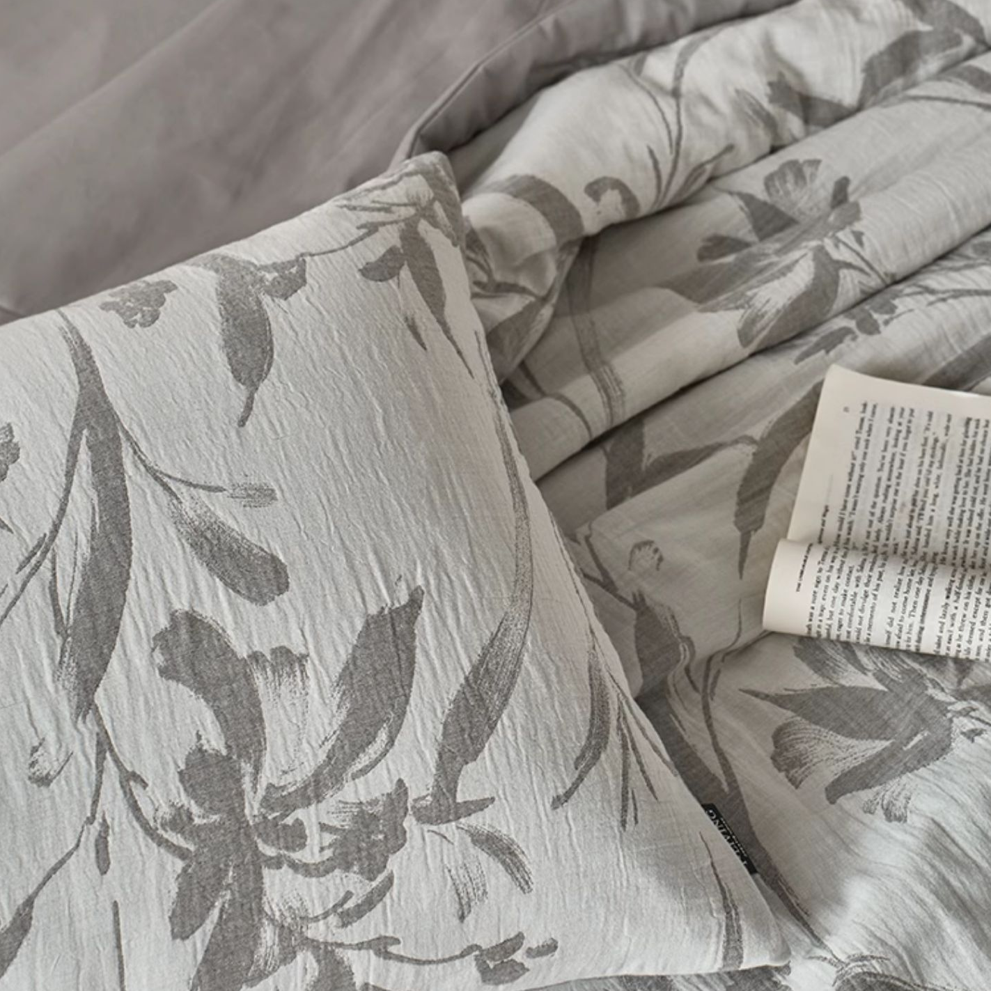 Doppellagige Baumwollgaze-Bettwäsche mit Jacquard-Blattmuster