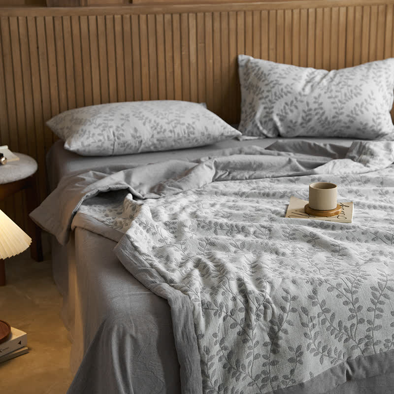 Dreilagige Baumwollgaze-Bettwäsche mit Jacquard-Blattmuster