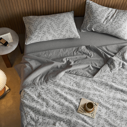 Dreilagige Baumwollgaze-Bettwäsche mit Jacquard-Blattmuster