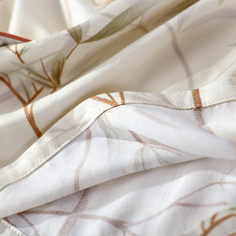 Atmungsaktives Pyjama-Set aus Satin mit langen Ärmeln