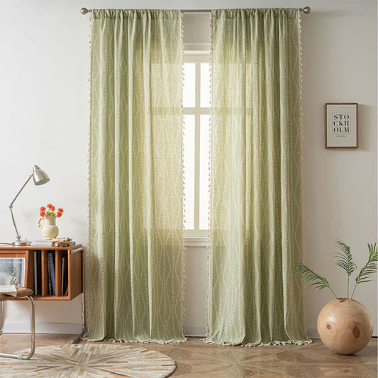 Rustikaler transparenter Vorhang mit Blumen- und Blattmotiv und geschwungenen Quasten