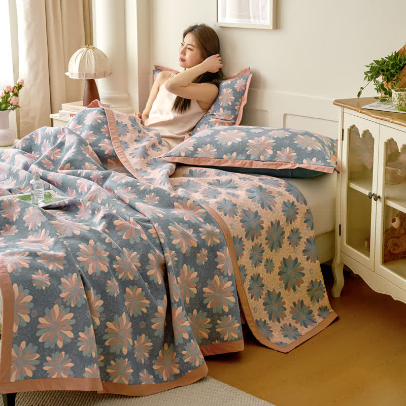Jacquard-Steppdecke aus garngefärbter Baumwollgaze mit Blumenmuster