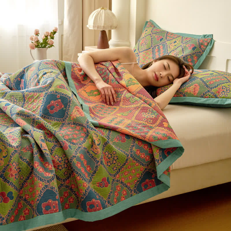 Doppellagige Baumwollsteppdecke mit Jacquard-Gaze und Bärenmotiv