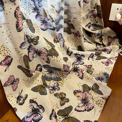 Rustikaler Vorhang aus Baumwollleinen mit Schmetterlingsdruck