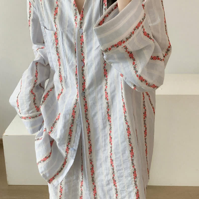 Loungewear-Set mit Vintage-Blumenstreifen in Übergröße