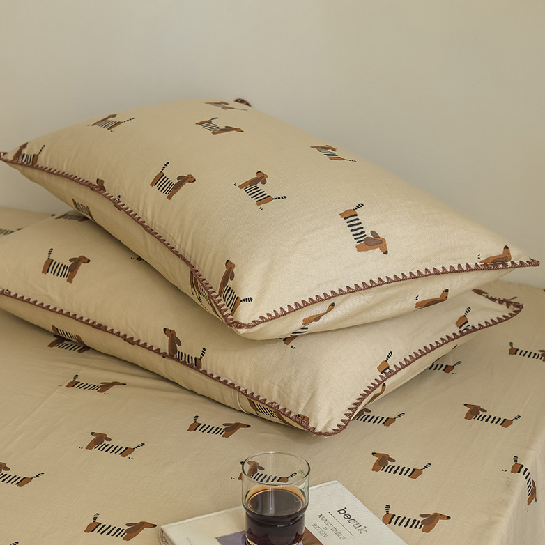 Doppellagige Baumwollgaze-Bettdecke mit Dackelmotiv