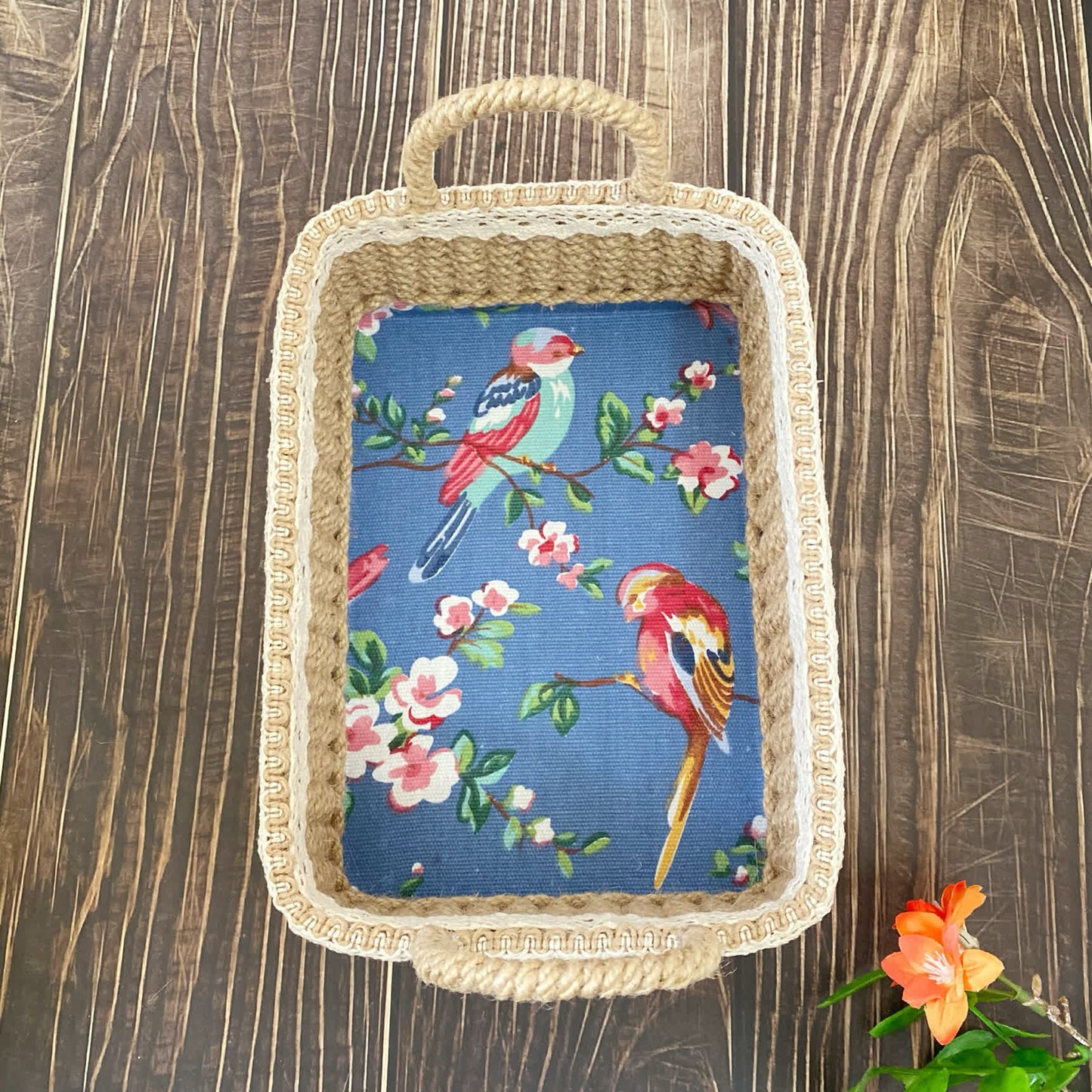 Retro Poetic Flower Bird Handgewebter Aufbewahrungskorb
