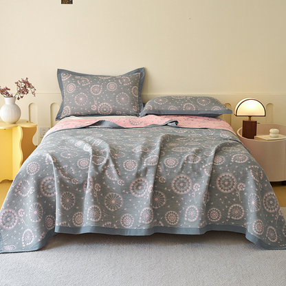 Bequeme Steppdecke „Rural Dandelion“ aus reiner Baumwolle