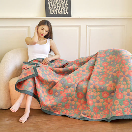 Erfrischende, bequeme, weiche Decke aus Baumwollgaze mit Blumenmuster