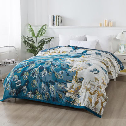 Bequeme Steppdecke aus Baumwollgaze-Jacquard mit Pfauenmotiv