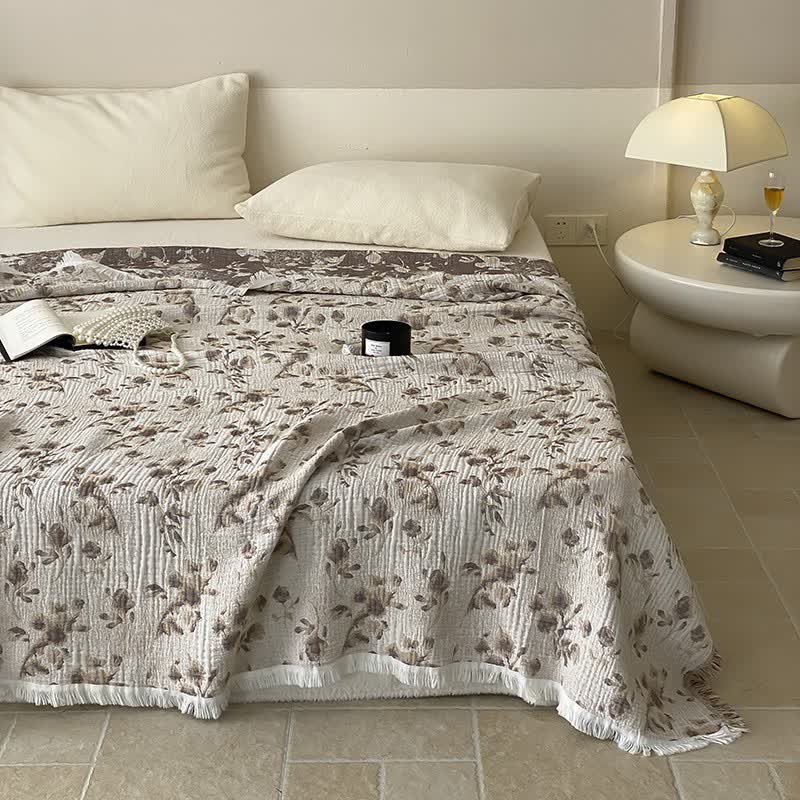 Wendesteppdecke aus Baumwollgaze mit Blumenmuster im Vintage-Stil und Quasten