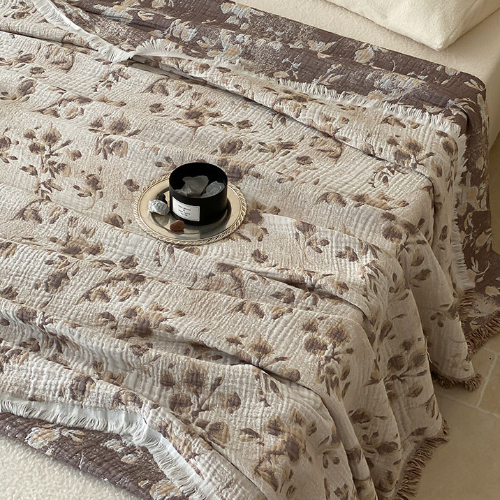 Wendesteppdecke aus Baumwollgaze mit Blumenmuster im Vintage-Stil und Quasten