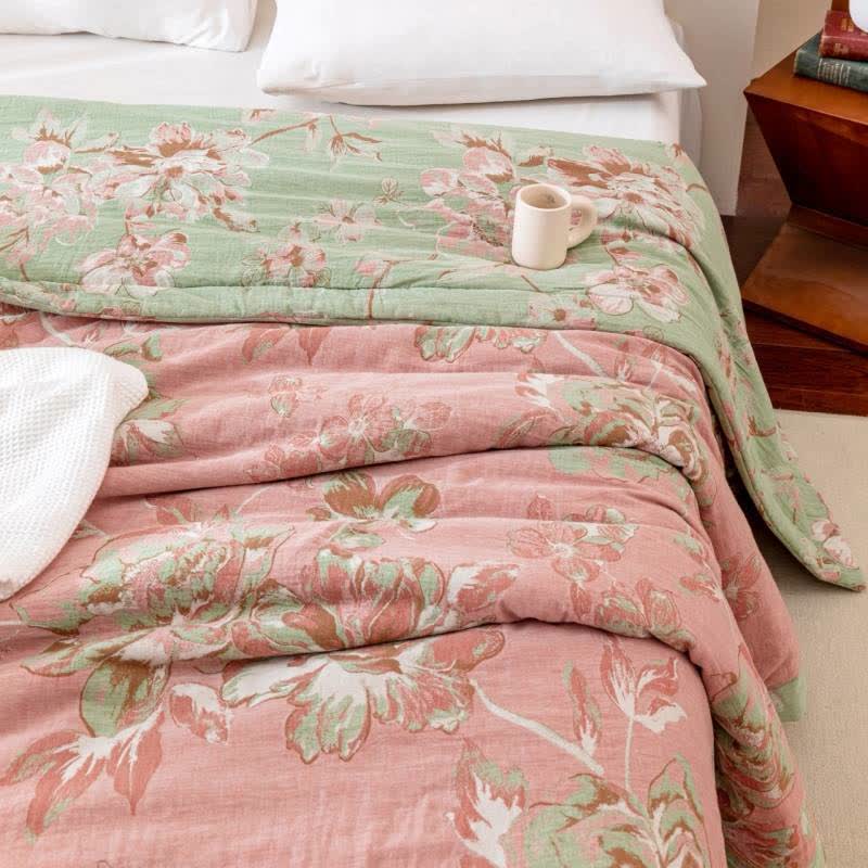 Garngefärbte Steppdecke aus Baumwollgaze-Jacquard mit Blumenmuster
