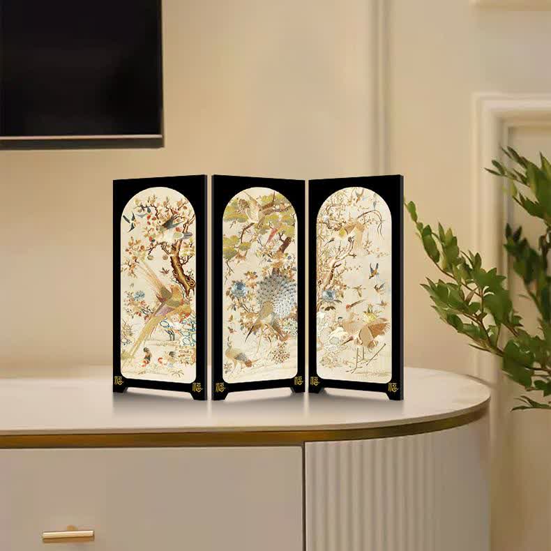 Faltbares Deko-Ornament im Vintage-Stil mit Blumenmuster