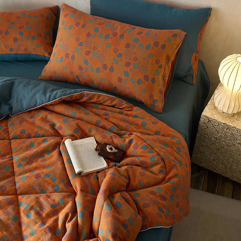 Bequeme Bettwäsche aus Baumwollgaze mit Jacquard-Blattmuster