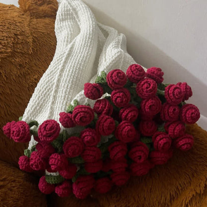 Handgemachter gehäkelter Rosen-Deckenstrauß