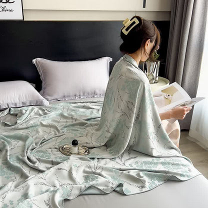 Einfache, atmungsaktive Steppdecke aus Bambusfasern im ländlichen Stil