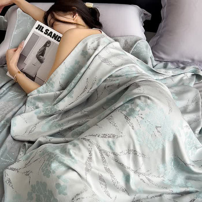 Einfache, atmungsaktive Steppdecke aus Bambusfasern im ländlichen Stil